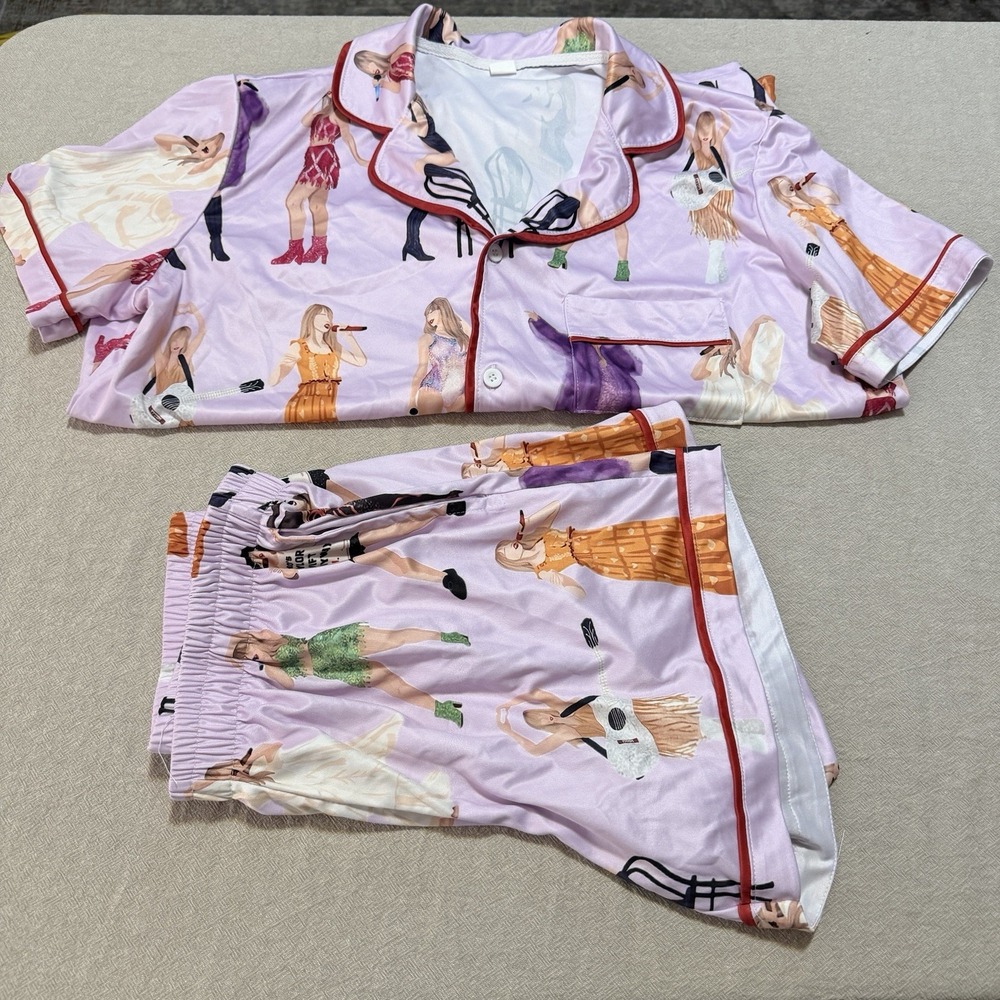 🎸 Taylor Swift The Eras Tour Inspired Pajama Set – Women's Size Large